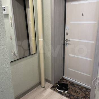 Продается 1-комнатная квартира, 32 м²