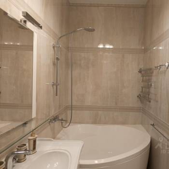 Продается 3-х комнатная квартира, 100,2 м²