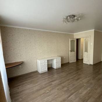 Сдается 2-х комнатная квартира, 74,7 м²