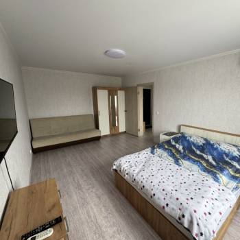 Сдается 1-комнатная квартира, 39 м²