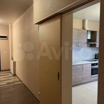 Сдается 1-комнатная квартира, 49,5 м²