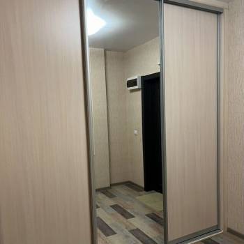 Сдается 1-комнатная квартира, 49,5 м²