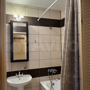 Сдается 1-комнатная квартира, 49,5 м²