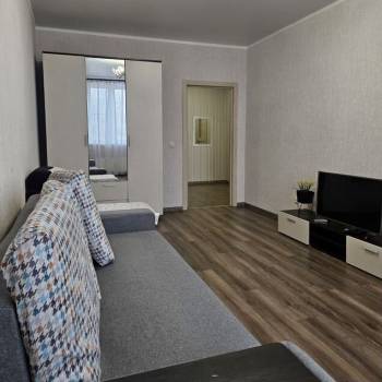Сдается 1-комнатная квартира, 40 м²