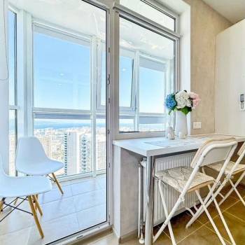 Продается 1-комнатная квартира, 36 м²