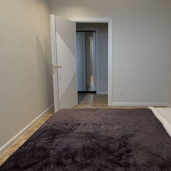 Продается 1-комнатная квартира, 35 м²