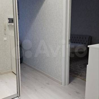 Сдается 1-комнатная квартира, 38 м²