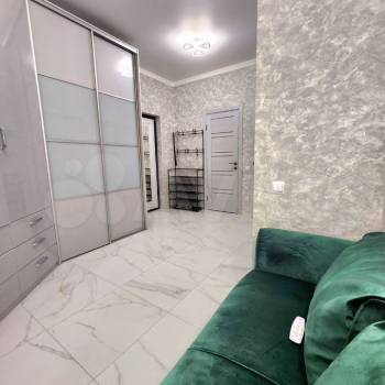 Сдается 1-комнатная квартира, 43 м²