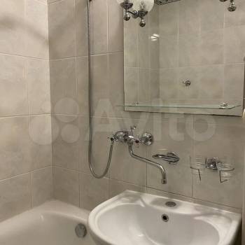 Сдается Многокомнатная квартира, 63 м²