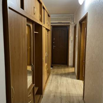 Сдается Многокомнатная квартира, 63 м²