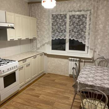 Сдается Многокомнатная квартира, 63 м²