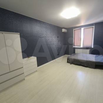 Сдается 1-комнатная квартира, 42,4 м²