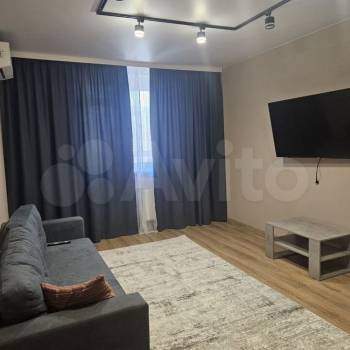 Сдается 2-х комнатная квартира, 63 м²