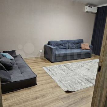 Сдается 2-х комнатная квартира, 63 м²