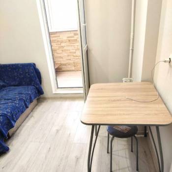 Продается 1-комнатная квартира, 40 м²