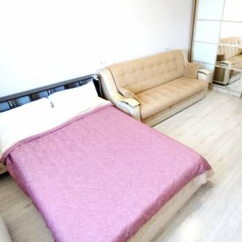 Продается 1-комнатная квартира, 40 м²