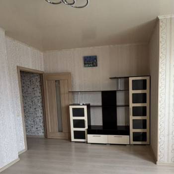 Сдается 2-х комнатная квартира, 70 м²