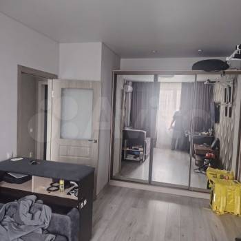 Продается 1-комнатная квартира, 38 м²