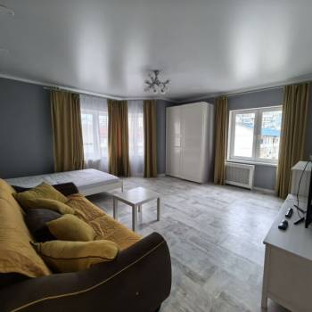 Сдается 1-комнатная квартира, 53 м²