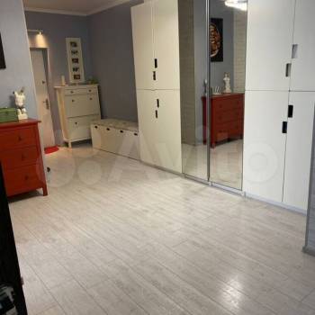 Продается 2-х комнатная квартира, 80 м²