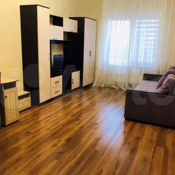 Сдается 1-комнатная квартира, 45 м²