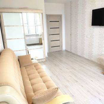 Продается 1-комнатная квартира, 40,9 м²