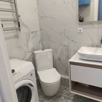 Продается 1-комнатная квартира, 35,9 м²