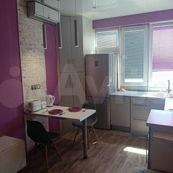 Продается 3-х комнатная квартира, 53 м²