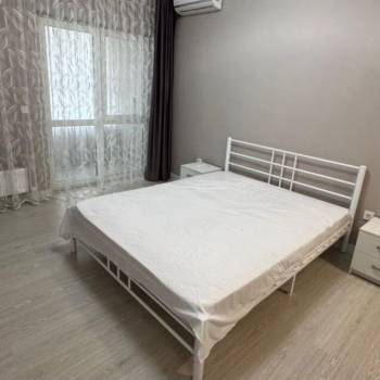 Сдается 1-комнатная квартира, 40,1 м²