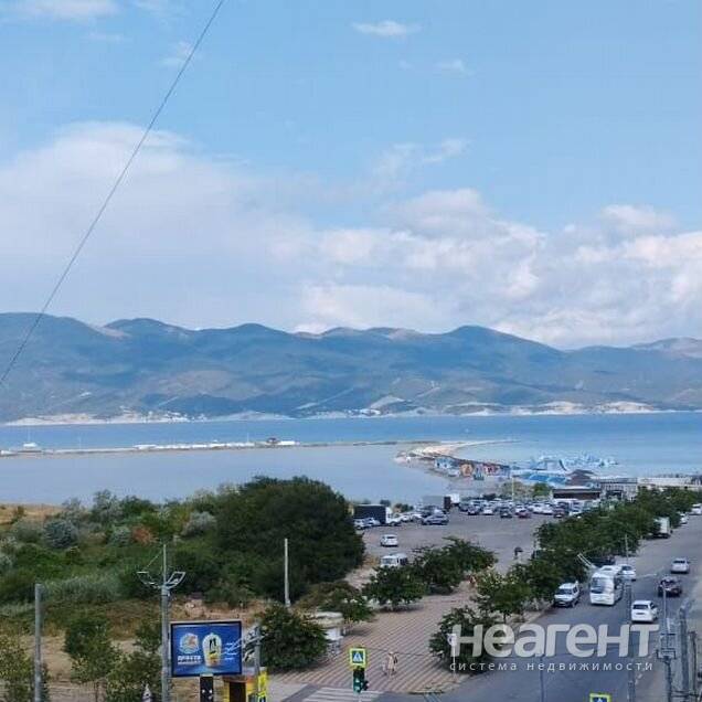 Сдаю 1-к квартиру, 16-й микрорайон, проспект Ленина