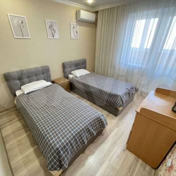 Сдается Многокомнатная квартира, 80 м²