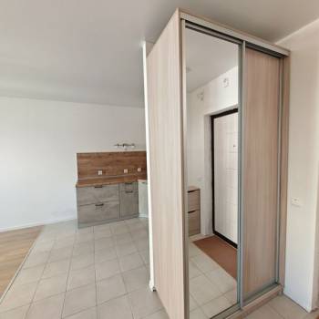 Продается 1-комнатная квартира, 41,1 м²