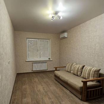 Продается 1-комнатная квартира, 38,2 м²