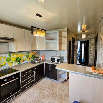 Продается 1-комнатная квартира, 30 м²