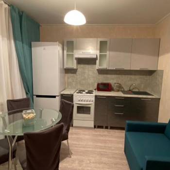 Сдается 1-комнатная квартира, 37 м²