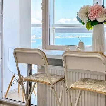 Продается 1-комнатная квартира, 36 м²