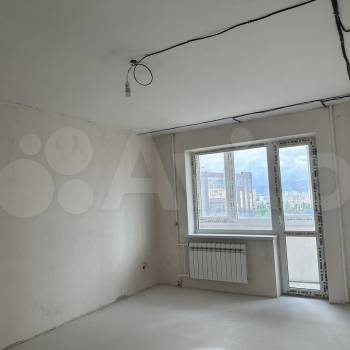 Продается 1-комнатная квартира, 38,2 м²