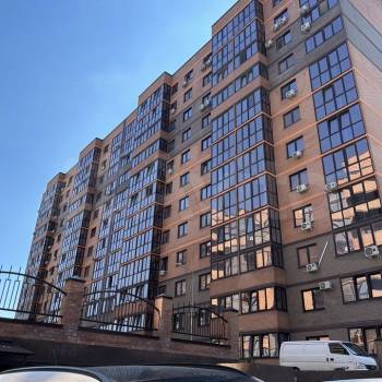 Продается 1-комнатная квартира, 43 м²