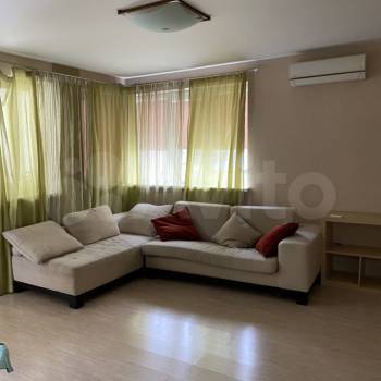 Сдается 1-комнатная квартира, 46 м²