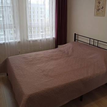 Сдается 1-комнатная квартира, 38 м²