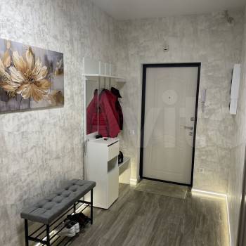 Сдается 2-х комнатная квартира, 93 м²