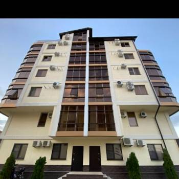 Продается 1-комнатная квартира, 52 м²