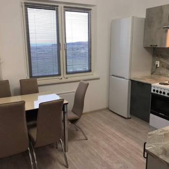 Сдается 1-комнатная квартира, 38 м²