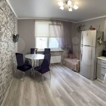 Сдается 2-х комнатная квартира, 63 м²