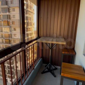 Сдается 2-х комнатная квартира, 77 м²