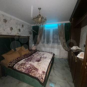 Сдается 1-комнатная квартира, 43 м²