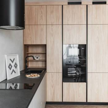 Продается 1-комнатная квартира, 46,5 м²