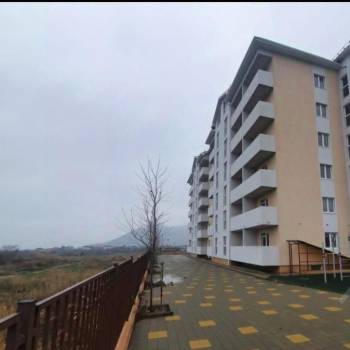 Продается 1-комнатная квартира, 38 м²