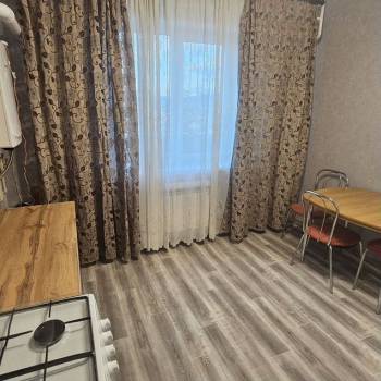 Сдается 1-комнатная квартира, 34 м²