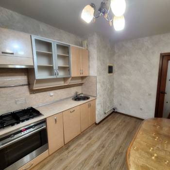 Продается 3-х комнатная квартира, 61,9 м²